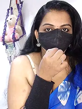 Snapshot of sneha_bebo chatting on 22, 11, 2025 sneha bebo online show from 22, 11, 2025