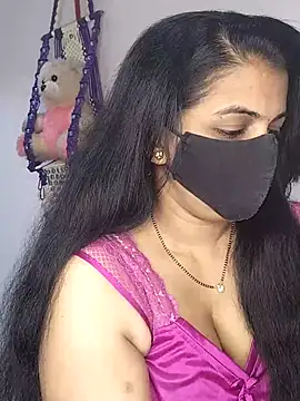 Snapshot of sneha_bebo chatting on 26, 11, 2025 sneha bebo online show from 26, 11, 2025