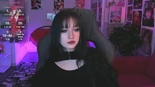 LiliLuna online show from 15, 2, 2026