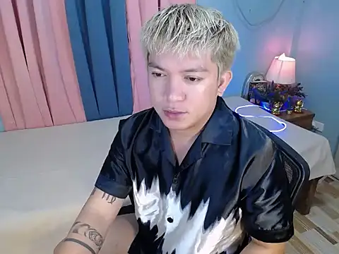Snapshot of Fuckboii_intown chatting on 5, 7, 2026 Fuckboii intown online show from 5, 7, 2026