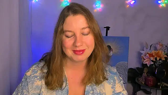 Snapshot of NancySanders chatting on 14, 11, 2025 NancySanders online show from 14, 11, 2025