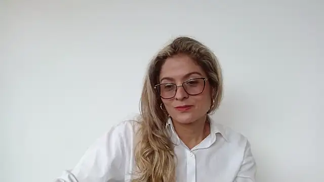 linda-mature43 online show from 3, 10, 2025