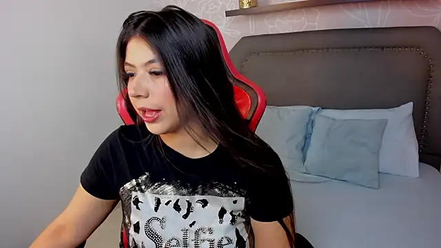 Snapshot of anagil_ chatting on 15, 2, 2026 anagil online show from 15, 2, 2026