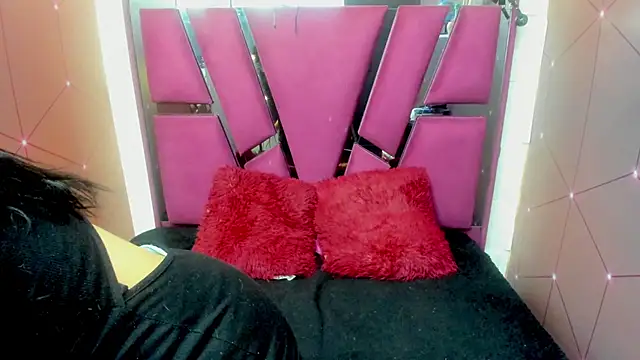 Snapshot of Asshley_sky chatting on 2, 12, 2025 Asshley sky online show from 2, 12, 2025