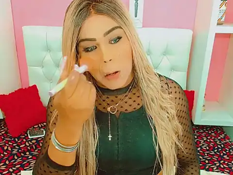 Snapshot of macgenta_drackk chatting on 13, 1, 2026 macgenta drackk online show from 13, 1, 2026