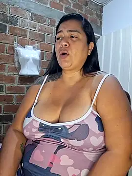 Snapshot of NARNYALABELLA chatting on 27, 9, 2025 NARNYALABELLA online show from 27, 9, 2025