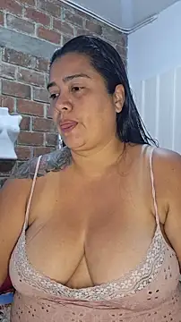 Snapshot of NARNYALABELLA chatting on 11, 10, 2025 NARNYALABELLA online show from 11, 10, 2025