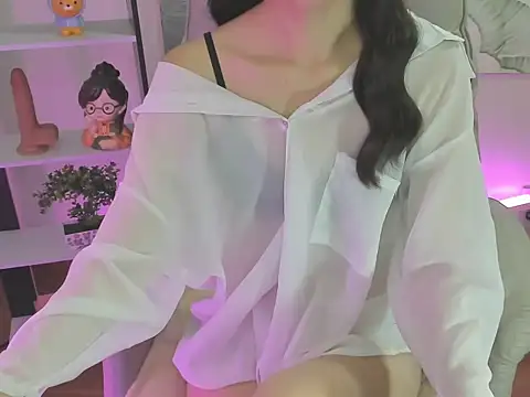 Mix-MiuMiu online show from 4, 10, 2025