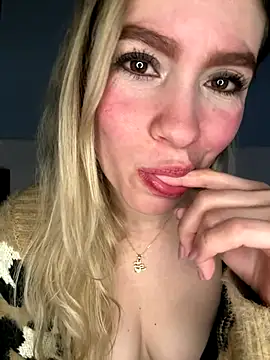 Snapshot of BritgetPsychol chatting on 25, 10, 2025 BritgetPsychol online show from 25, 10, 2025