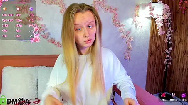 Snapshot of Rina_Panic chatting on 6, 10, 2025 Rina Panic online show from 6, 10, 2025