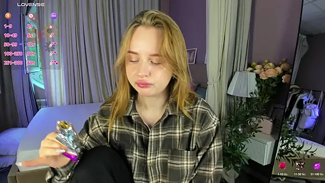 Rina Panic online show from 25, 7, 2026