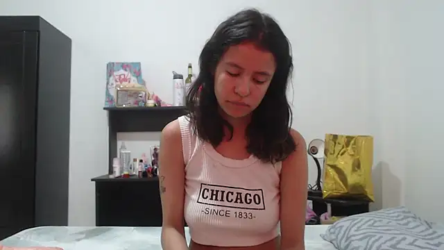 Snapshot of nathaly_jones_ chatting on 10, 6, 2026 nathaly jones online show from 10, 6, 2026