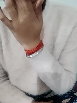 Snapshot of NAIRA5677 chatting on 23, 11, 2025 NAIRA5677 online show from 23, 11, 2025