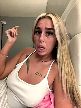 EllieMaeBaby online show from 14, 12, 2025