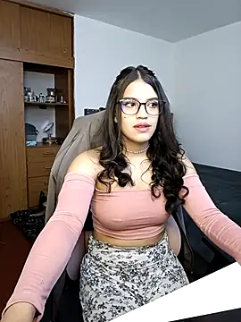 asumi 18 online show from 1, 10, 2025