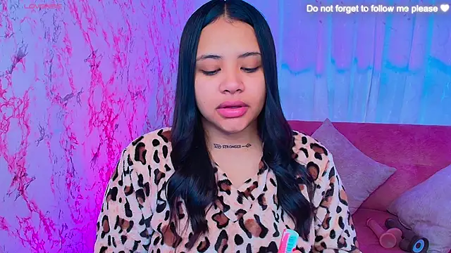 nicemiiaa7  online show from 13, 9, 2025