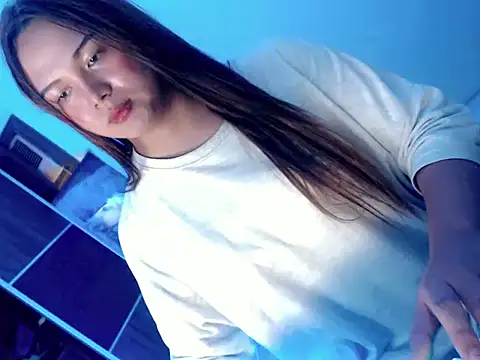 Snapshot of Sweet_angelinax chatting on 27, 10, 2025 Sweet angelinax online show from 27, 10, 2025