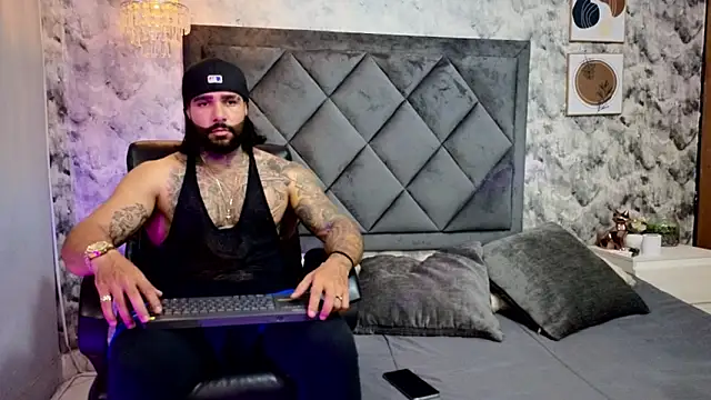 Apolo rousse1 online show from 6, 10, 2025