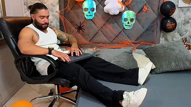 Apolo rousse1 online show from 10, 10, 2025