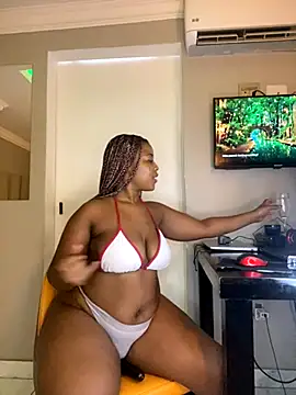 BQueen223 online show from 2, 12, 2025