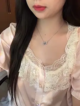 Nana kute20 online show from 6, 10, 2025