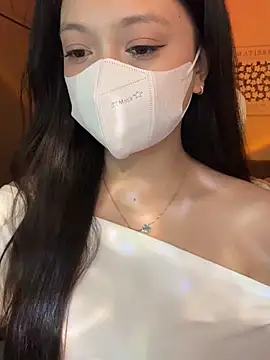 Nana kute20 online show from 11, 11, 2025