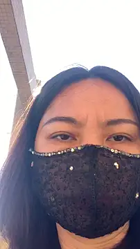 Snapshot of zhizhinaigai chatting on 17, 12, 2025 zhizhinaigai online show from 17, 12, 2025