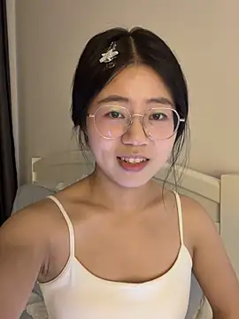 Ella-A9 online show from 25, 9, 2025