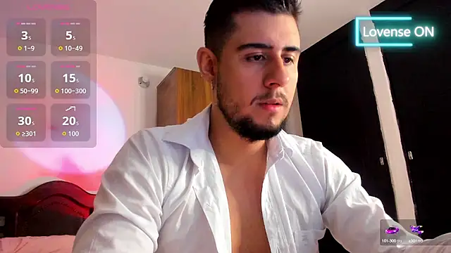 Snapshot of ryan_evanss chatting on 14, 10, 2025 ryan evanss online show from 14, 10, 2025