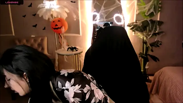 Snapshot of Lii_Rose chatting on 29, 10, 2025 Lii Rose online show from 29, 10, 2025