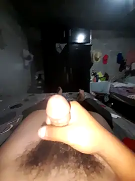 Snapshot of jann1900 chatting on 4, 12, 2025 jann1900 online show from 4, 12, 2025