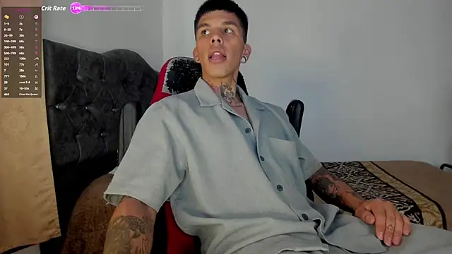 Snapshot of Savajelust chatting on 12, 11, 2025 Savajelust online show from 12, 11, 2025