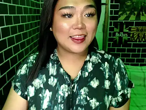 Snapshot of luluakovi_69 chatting on 29, 9, 2025 luluakovi 69 online show from 29, 9, 2025