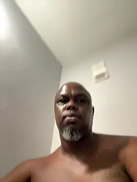 Snapshot of devon3421 chatting on 14, 9, 2025 devon3421 online show from 14, 9, 2025