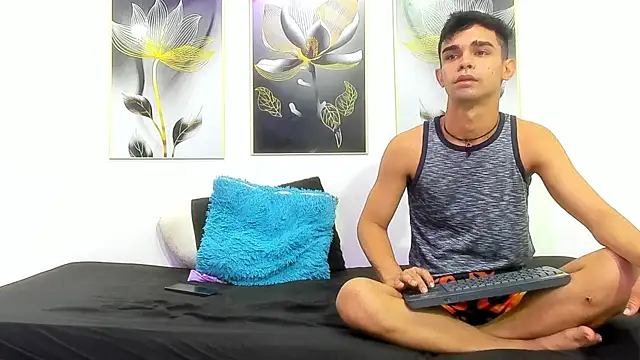 Violet Dream2 online show from 28, 2, 2026