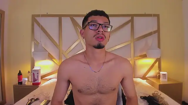 Jaxon Carter online show from 6, 4, 2026