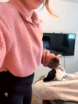 Snapshot of PiperPassionX chatting on 1, 10, 2025 PiperPassionX online show from 1, 10, 2025