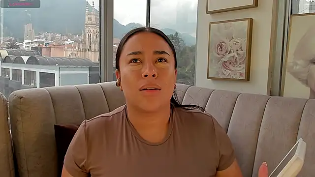 Zoey thompson online show from 11, 10, 2025