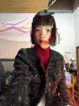 Snapshot of andymi1 chatting on 23, 11, 2025 andymi1 online show from 23, 11, 2025