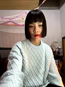 Snapshot of andymi1 chatting on 24, 11, 2025 andymi1 online show from 24, 11, 2025