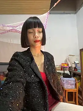 Snapshot of andymi1 chatting on 2, 12, 2025 andymi1 online show from 2, 12, 2025