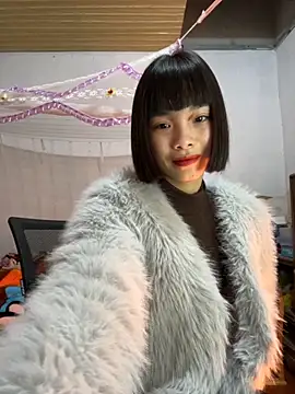 Snapshot of andymi1 chatting on 3, 12, 2025 andymi1 online show from 3, 12, 2025