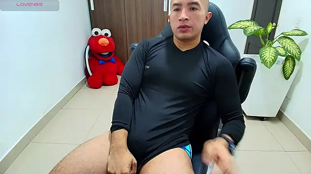 Snapshot of sebastian_oconnor77 chatting on 12, 10, 2025 sebastian oconnor77 online show from 12, 10, 2025