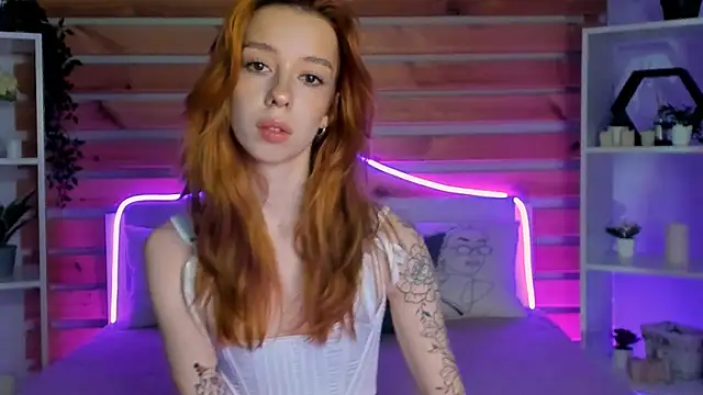 Lori Williams online show from 25, 11, 2025