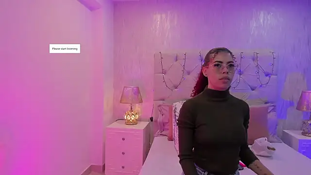 Snapshot of Pamelamiler__ chatting on 19, 9, 2025 Pamelamiler online show from 19, 9, 2025