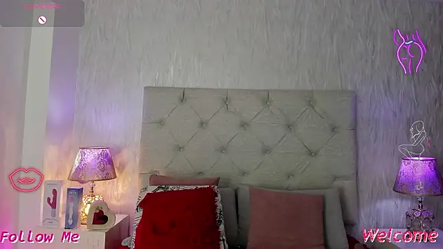 Pamelamiler   online show from 1, 2, 2026