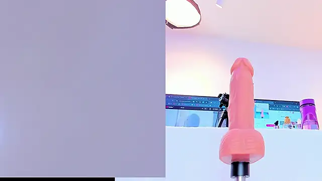 maily zanss online show from 25, 2, 2026