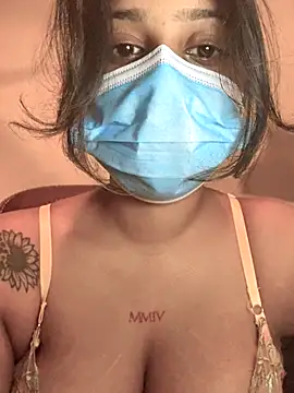 Snapshot of Saza_lklx chatting on 14, 10, 2025 Saza lklx online show from 14, 10, 2025