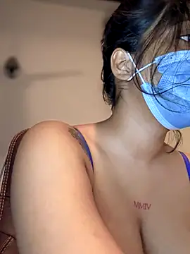 Snapshot of Saza_lklx chatting on 19, 10, 2025 Saza lklx online show from 19, 10, 2025