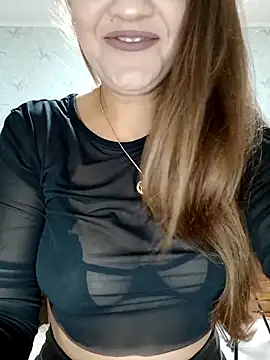 Snapshot of Viola3102 chatting on 18, 9, 2025 Viola3102 online show from 18, 9, 2025